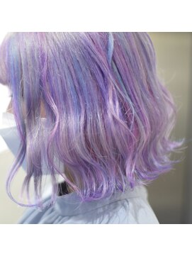 ホワイト 梅田(white) パステラコッタユニコーン