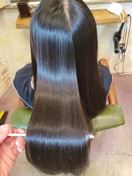 リリアン(Ririan) 【橋本】酸性縮毛矯正の最高の艶と手触りを実感してください♪