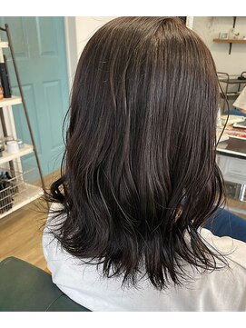 ヘアアトリエ ナイン(hair atelier nine) nine/渡邊