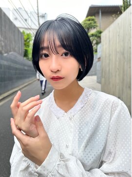 レイリー 原宿 表参道(Rayreee) 可愛いシースルー丸みショートボブ/ブルーブラック