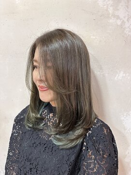 エイミーバイアフロート(amie  by afloat) 【伊藤指名限定】 内巻きワンカールローレイヤー