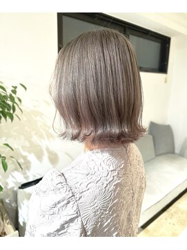 ニュート(Neut ) グレージュカラーローライトカラーグレーベージュカラー