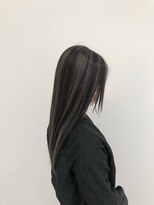 ヘアアンドメイク ムーア(Muuua) 筋感ハイライトカラースタイル