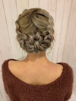 ルナクレセント (Luna crescent)&nbsp;アレンジメニュー 編み込み二連アップ【TEL予約】￥1300→￥1200