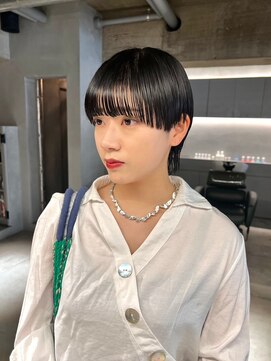 リール(rire) デザインカラーレイヤーカットウェットヘア夏オリーブベージュ