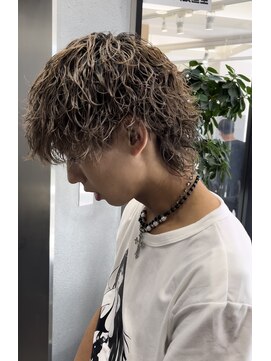 アヴァンス 広島本通店(AVANCE.) 波巻きウルフ