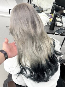 ロイス 渋谷(ROIS) ボブルフ/ネビージュ/小顔/ワンレン/スモーキーアッシュ[渋谷駅]