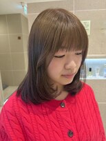 クララ ヒロシマセカンドフロア(CLALA Hiroshima 2nd floor)&nbsp;・ミディアムヘア／透明感カラー／レイヤーカット