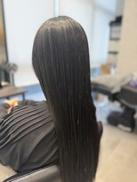 ルスリー 横浜店(Lsurii) 横浜駅/髪質改善縮毛矯正/黒髪/小顔