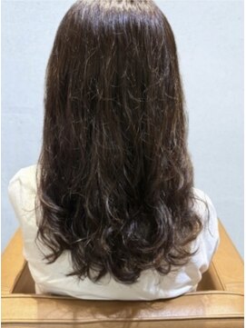 ブロッサム 東久留米店(Blossom) 大人ロングパーマ◎シースルーバング×抜け感