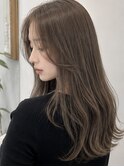 くすみベージュ