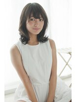 ディフィーノ 青山(DIFINO)&nbsp;外国人風ソフトレイヤーミディ♪ハネがおしゃれなノームコアヘア