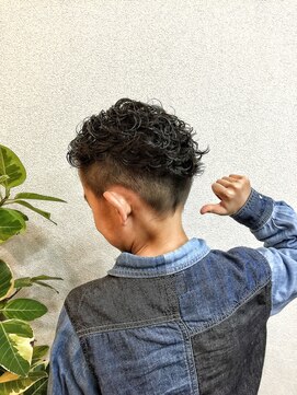 ケーアールツーエス 鳳店(KR2S) ウォーリアーズ【KR2S 鳳】sugar 072-260-3626