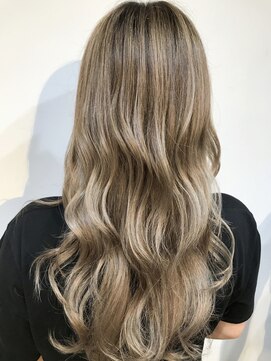 グッデイ ヘアー(GOOD DAY HAIR) 【GOOD DAY HAIR】《トリプルカラー×ブロンド》　下北沢