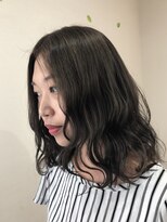 カラーズアンドロッソ(Colors&Rosso)&nbsp;グレージュカラー ウェーブ仕上げ