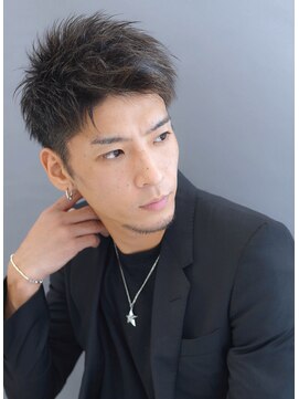 アクロス 原宿(AKROS) ビジネスショート×刈り上げアップバング