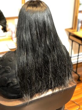 カットルームカラー 池田店 ゴールドウェルカラランス ナチュラルブラック