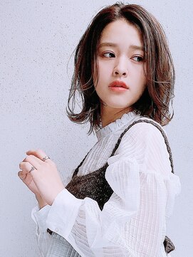 オベリン(Oberin) 無造作なカジュアル外ハネボブ