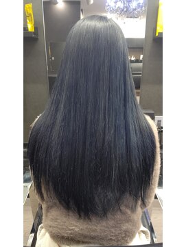 ヘアーサロン リーベ 東久留米店(Hair Salon Liebe) ブルーブラック!