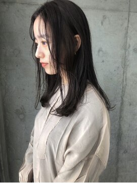 アコロン 武蔵小杉(acoron.) 【20代・新社会人】小顔カット×黒髪×透明感イルミナカラー3