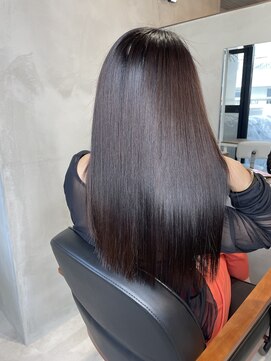 ミオ バイ レニア(mio by ReniA) ナチュラルアッシュブラウン×髪質改善トリートメント