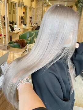 フォワバイベル 都賀店(Foi by Belle) パールホワイト　【都賀】【千葉】