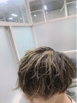 ネウィ 所沢(newi) メンズハイライト