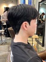 【石山】コンマヘアダウンパーマサイドシルエット