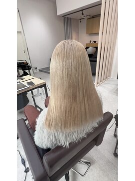 アレンヘアー 函館店(ALLEN hair) 【*ケアブリーチで上品に*】ハイトーンベージュカラー*