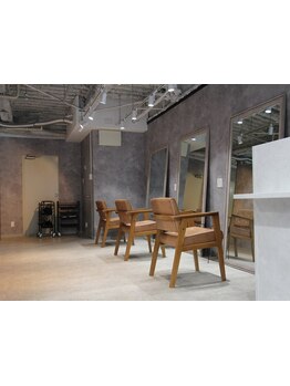 【平日22時まで◎】＜完全マンツーマン＞×＜少人数のプライベート空間＞周りを気にせずゆったり過ごせる♪