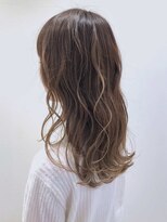 ノーブルスチュアート(NOBLE STUART)&nbsp;立体感ハイライト×柔らかウェーブロング