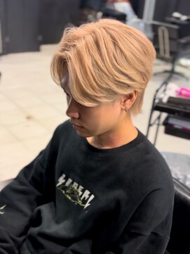 アウル 心斎橋(owl) ミルクティーベージュ/センターパート/ブリーチ/カラー