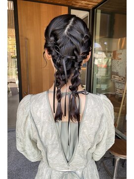 ボルペ(volpe) ツイン編みおろしスタイル