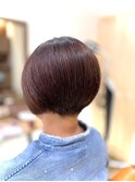 前下がりツーブロショートボブ