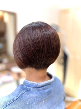 いちのは 前下がりツーブロショートボブ