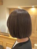 テラス(Terrace)&nbsp;【Terrace】白髪ぼかしハイライト×ナチュラルボブ