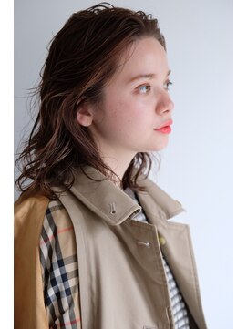 ラレイ(Lalei) 【Lalei】オレンジベージュ×オールバックミディ【ささき】