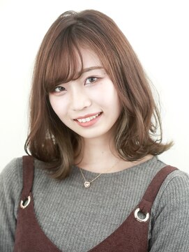 ヘアリゾート粋 ウナム 新宿東口店(enam) 大人可愛い前髪有り外ハネ