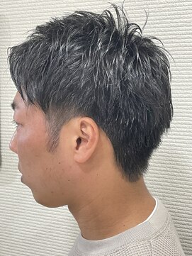 美容室 メザミー MESAMIES 刈り上げ爽やかツーブロックメンズビジネスベリーショート