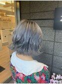 グレーカラー