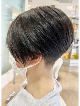 レンジシキチジョウジ (RENJISHI KICHIJOJI) かっこいい刈り上げ前下がり【RENJISHI KICHIJOJI】