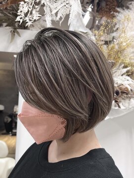 エスアイ(S.i) ショートバレイヤージュ［五条駅/京都駅/七条駅/四条駅/烏丸駅］