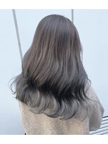 エミュスト(Emuest) 【松葉】グレージュ/グレー/ハイライトカラー/髪質改善