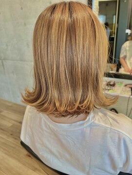 スロウ(SLOW) ベージュカラー◎ ※必要に応じてブリーチをオススメします