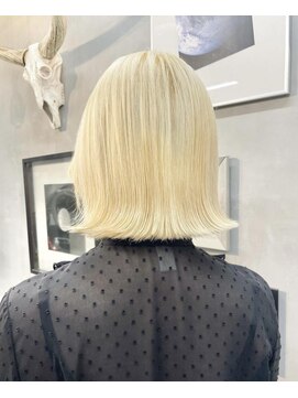 ジーナ(XENA) 【YUI】ハニーブロンド