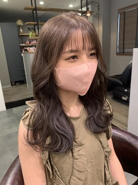 ラヴィ(La'vie) インナーカラー　with くびれ波巻き