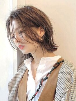 ユーリー(juurii)の写真/思い切ったイメチェンをお任せできると予約殺到中！あなたらしさを生かし一歩先を行くスタイルに