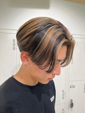 テクト バイアッシュ 吉祥寺店(Tect by Ash) センターパート毛流れマッシュコントラストハイライトベージュ