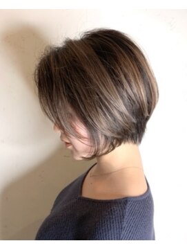 ニコン 京都 四条大宮(nicon) ショートボブ