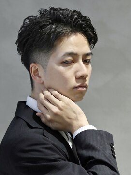 プライベートバーバー 武蔵小杉 新丸子(PRIVATE BARBER) ツーブロックアップバング